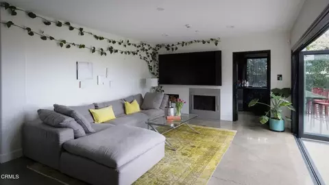 Living - 1411 Edgehill Pl, Pasadena, CA 91103 photo 3 of 3