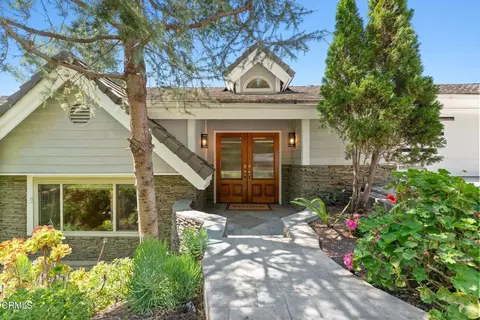 Exterior - 405 Woodcliffe Rd, Pasadena, CA 91105 photo 2 of 14