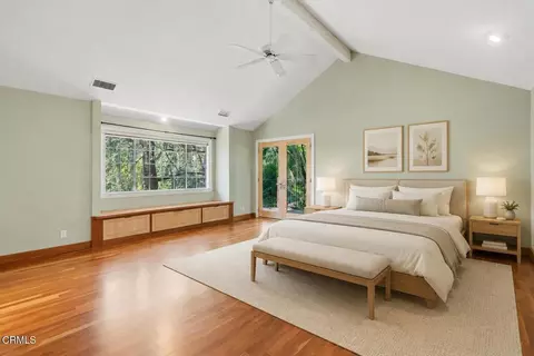 Bedroom - 405 Woodcliffe Rd, Pasadena, CA 91105 photo 1 of 8
