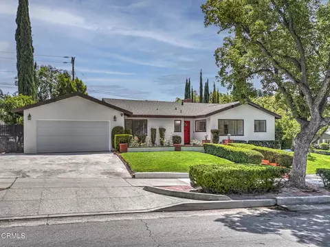 1080 Riviera Dr, Pasadena, CA 91107