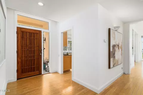 Entry Way - 101 Rios Ct, Solana Beach, CA 92075 photo 2 of 2