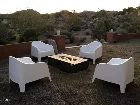 Exterior - 6220 Farrelo Rd, Yucca Valley, CA 92284 photo 7 of 11