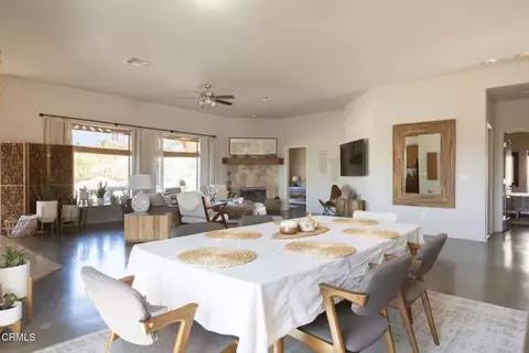 Dining - 6220 Farrelo Rd, Yucca Valley, CA 92284 photo 6 of 6