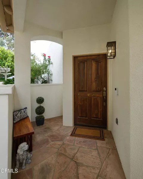 Exterior - 930 Corte Augusta, Camarillo, CA 93010 photo 10 of 10