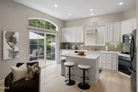 Kitchen - 930 Corte Augusta, Camarillo, CA 93010 photo 1 of 2
