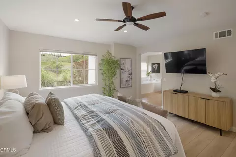Bedroom - 930 Corte Augusta, Camarillo, CA 93010 photo 3 of 5