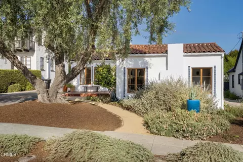 1334 Carmen Dr, Glendale, CA 91207