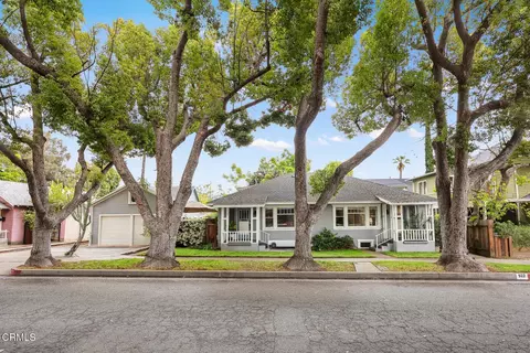 920 Adelaine Ave, South Pasadena, CA 91030