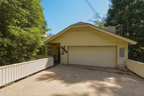 963 Jungfrau Dr, Crestline, CA 92325
