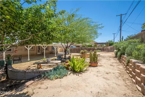 Exterior - 38519 37th St E, Palmdale, CA 93550 photo 7 of 20