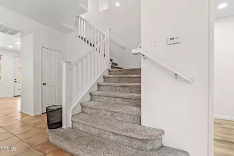 Entry Way - 38519 37th St E, Palmdale, CA 93550 photo 4 of 9
