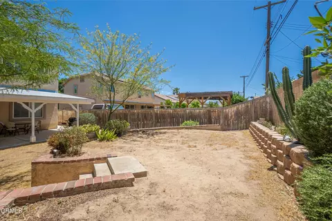Exterior - 38519 37th St E, Palmdale, CA 93550 photo 12 of 20