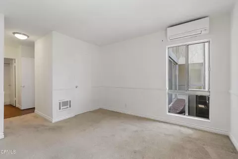 Bedroom - 355 S Los Robles Ave #339, Pasadena, CA 91101 photo 8 of 8