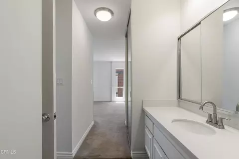 Bath - 355 S Los Robles Ave #339, Pasadena, CA 91101 photo 7 of 7