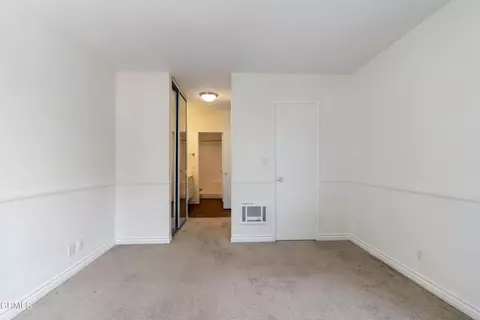Bedroom - 355 S Los Robles Ave #339, Pasadena, CA 91101 photo 7 of 8