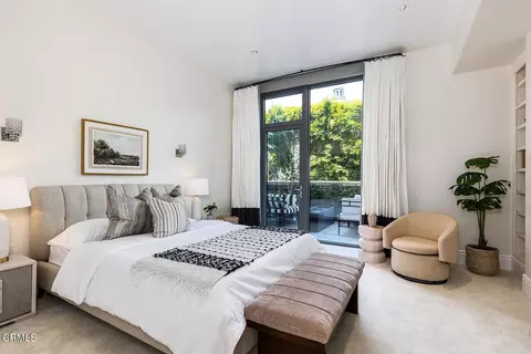 Bedroom - 345 E Colorado Blvd #203, Pasadena, CA 91101 photo 3 of 6