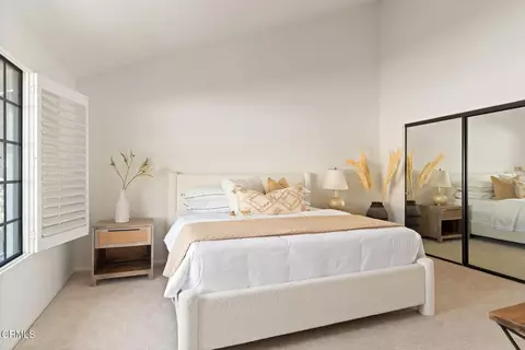 Bedroom - 515 S Madison Ave #3, Pasadena, CA 91101 photo 2 of 4