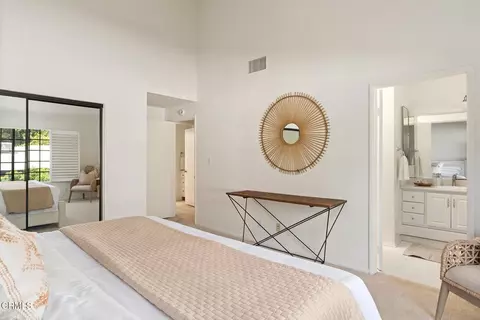 Bedroom - 515 S Madison Ave #3, Pasadena, CA 91101 photo 3 of 4