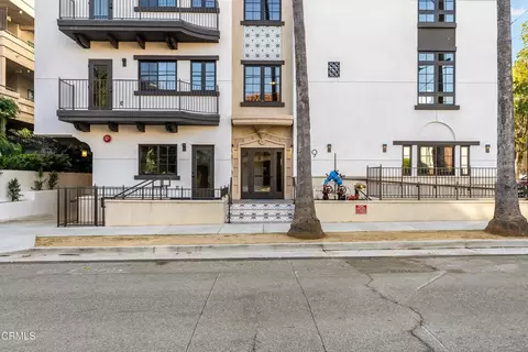 139 S Oak Knoll Ave #102, Pasadena, CA 91101