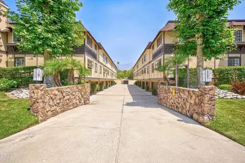881 W Huntington Dr #F, Arcadia, CA 91007