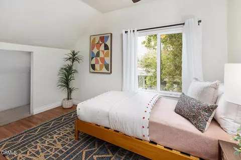 Bedroom - 1969 N Raymond Ave, Pasadena, CA 91103 photo 5 of 5