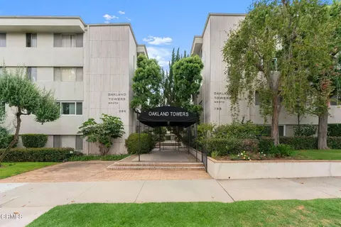 385 S Oakland Ave #304, Pasadena, CA 91101