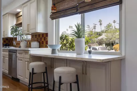 Kitchen - 1300 Solita Rd, Pasadena, CA 91103 photo 6 of 6