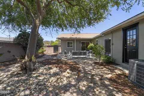Exterior - 1300 Solita Rd, Pasadena, CA 91103 photo 14 of 16