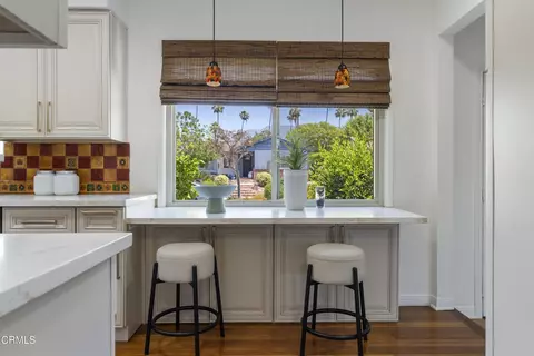 Kitchen - 1300 Solita Rd, Pasadena, CA 91103 photo 4 of 6