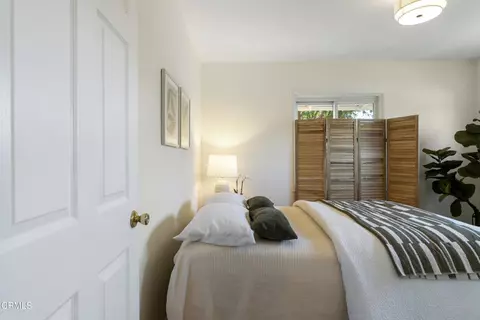 Bedroom - 1300 Solita Rd, Pasadena, CA 91103 photo 7 of 9