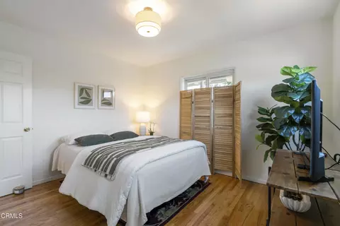 Bedroom - 1300 Solita Rd, Pasadena, CA 91103 photo 6 of 9