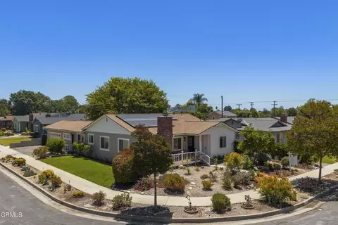View/Area - 1300 Solita Rd, Pasadena, CA 91103 photo 1 of 4