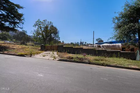 3298 N Marengo Ave, Altadena, CA 91001