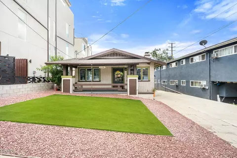 6158 Oak Crest Way, Los Angeles, CA 90042