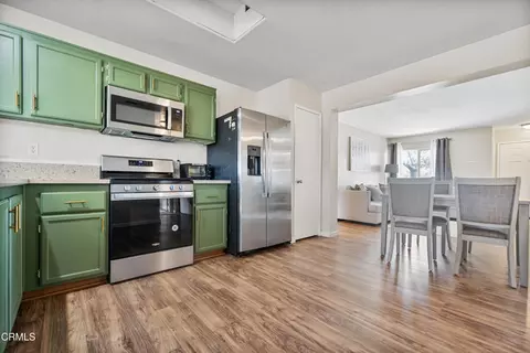 Kitchen - 11959 Poppy Rd, Adelanto, CA 92301 photo 1 of 3