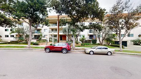 420 S Madison Ave #112, Pasadena, CA 91101