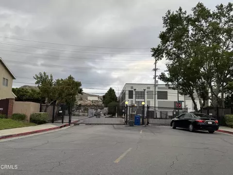 Exterior - 11337 Dronfield Ter #4, Pacoima, CA 91331 photo 8 of 8