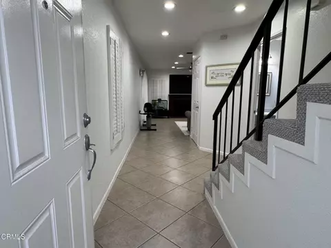 Entry Way - 11337 Dronfield Ter #4, Pacoima, CA 91331 photo 1 of 5
