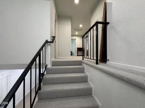 Entry Way - 11337 Dronfield Ter #4, Pacoima, CA 91331 photo 3 of 5