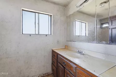 Bath - 5018 G St, Chino, CA 91710 photo 4 of 4