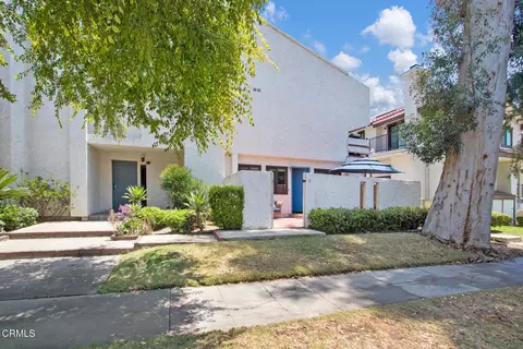 86 S Sierra Madre Blvd #2, Pasadena, CA 91107
