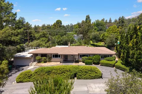 1349 El Vago St, La Canada Flintridge, CA 91011