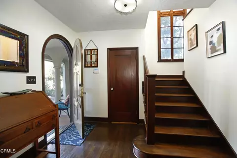 Entry Way - 500 Eldora Rd, Pasadena, CA 91104 photo 1 of 2