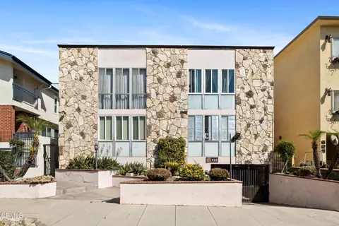 630 E Orange Grove Ave #A, Burbank, CA 91501