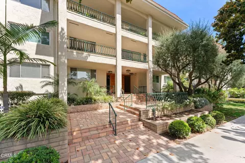 420 S Madison Ave #105, Pasadena, CA 91101
