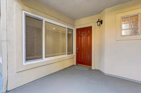 Exterior - 719 E Tujunga Ave #C, Burbank, CA 91501 photo 5 of 10