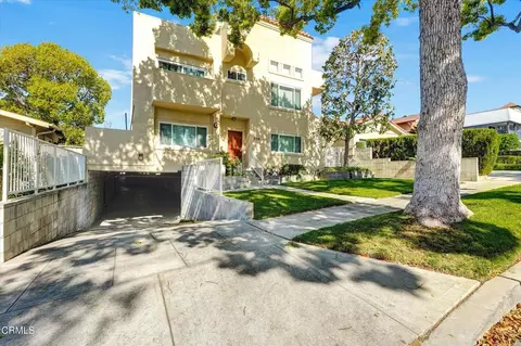 Exterior - 719 E Tujunga Ave #C, Burbank, CA 91501 photo 2 of 10