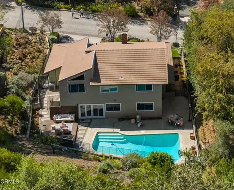 579 Acacia St, Sierra Madre, CA 91024