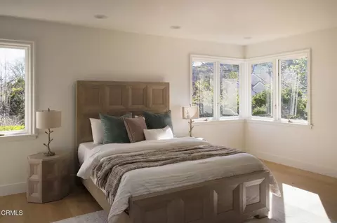 Bedroom - 1535 Ontario Ave, Pasadena, CA 91103 photo 4 of 5