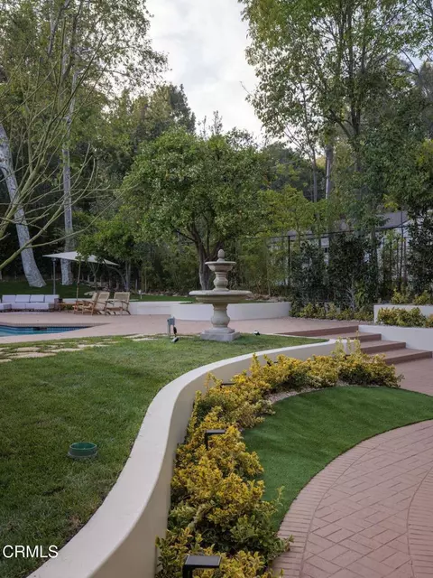 Exterior - 1535 Ontario Ave, Pasadena, CA 91103 photo 6 of 11